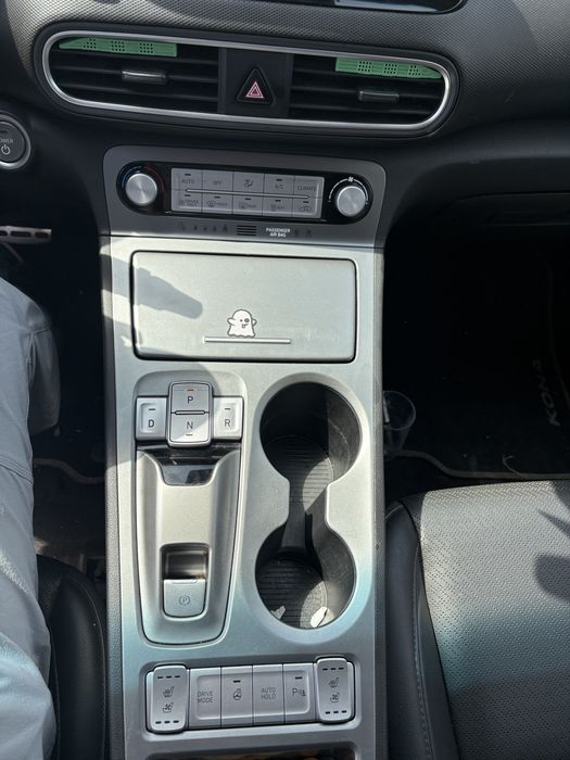 Hyndai Kona Electrik 64 kw. 2 броя