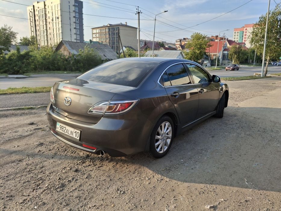 Мазда 6 2011 год