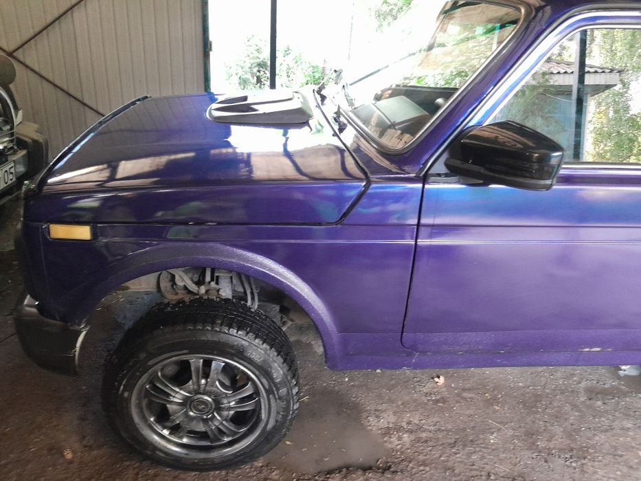 Продам машину 2000г