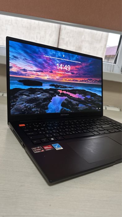 Продам ноутбук Asus VivoBook(2022)