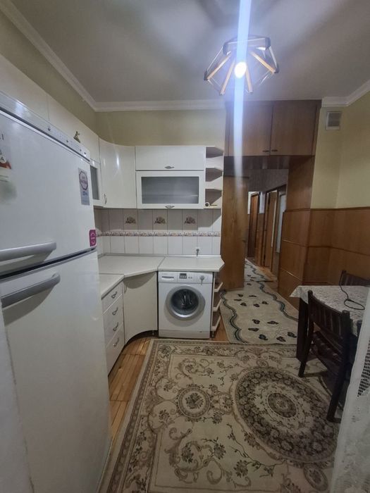 Срочно! Сдам 2 х ком в Якасарайском Районе ул Нукусская Госпитальный !