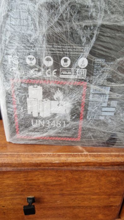 Asus rog zephyrus g15