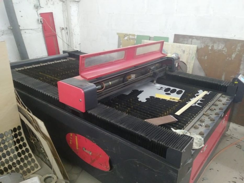 Лазерный станок Sanfeng 1325