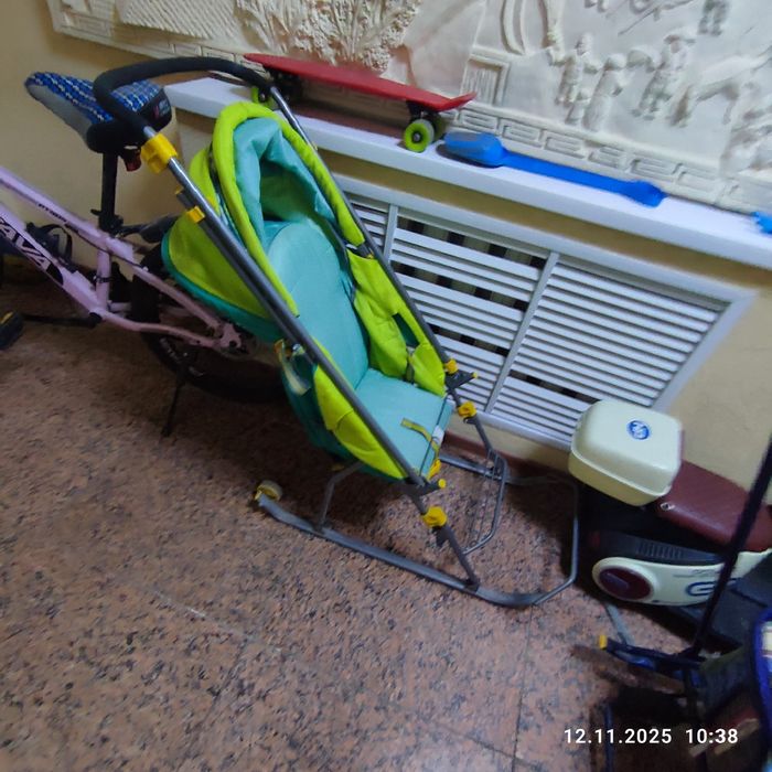 Продам санки срочно