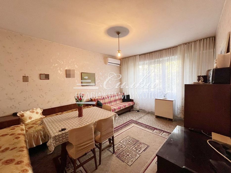 Продава се Двустаен апартамент в Шумен, Тракия - 67 кв.м за 1066 €/кв.м - Снимка #1