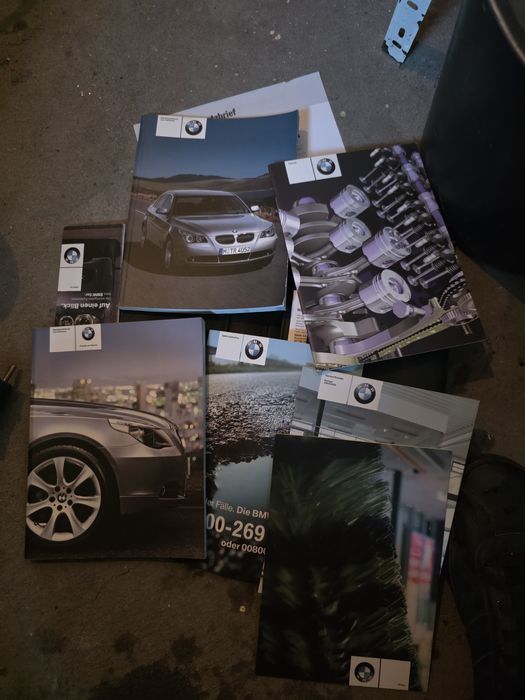 За Е60 Книжки с оригинален кожен калъф