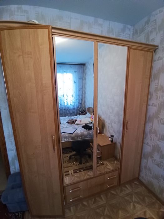 Шифоньер продается