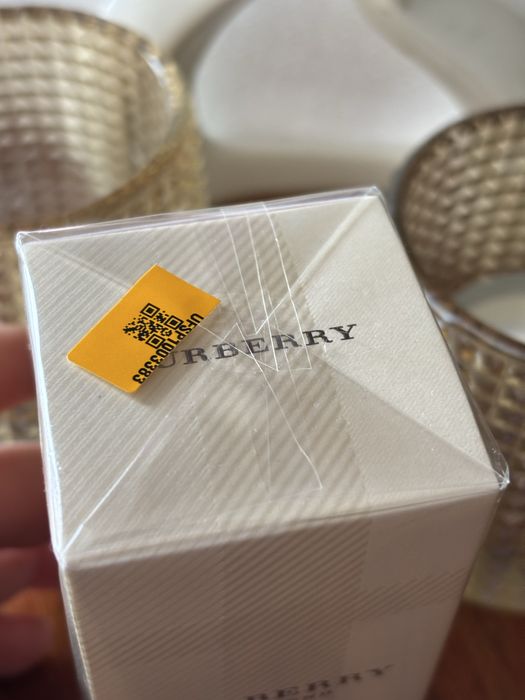 Парфюм дамски Burberry Weekend