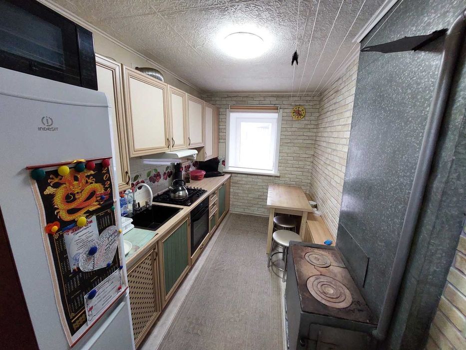 Продам 2х комн квартиру