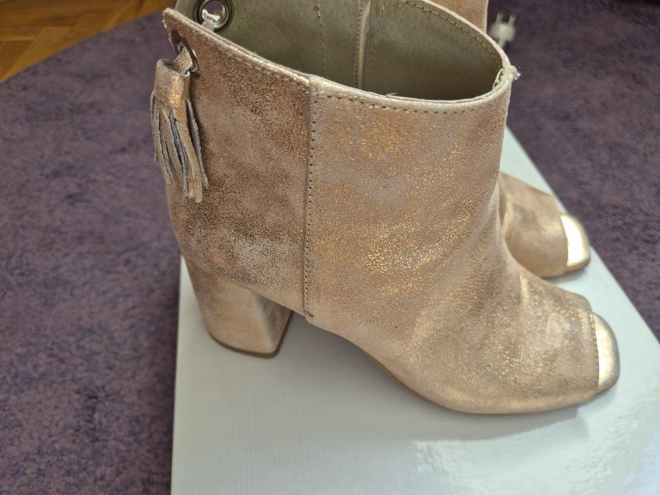 Ефектни италиански летни боти