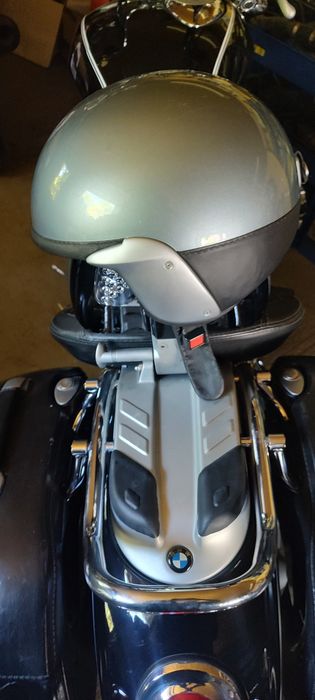 Vând BMW R1200C  Cruiser