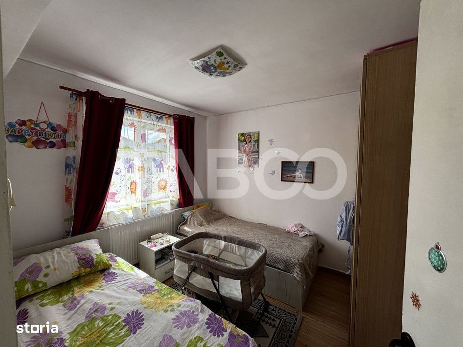 Apartament cu 2 camere mobilate si utilate de vanzare in zona Tiglari