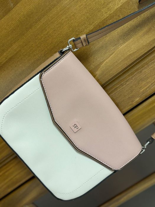 Нова чанта на Parfois