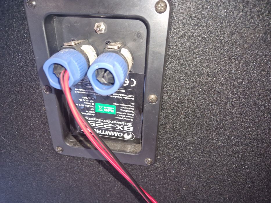 Subwoofer Omnitron BX-225 800W