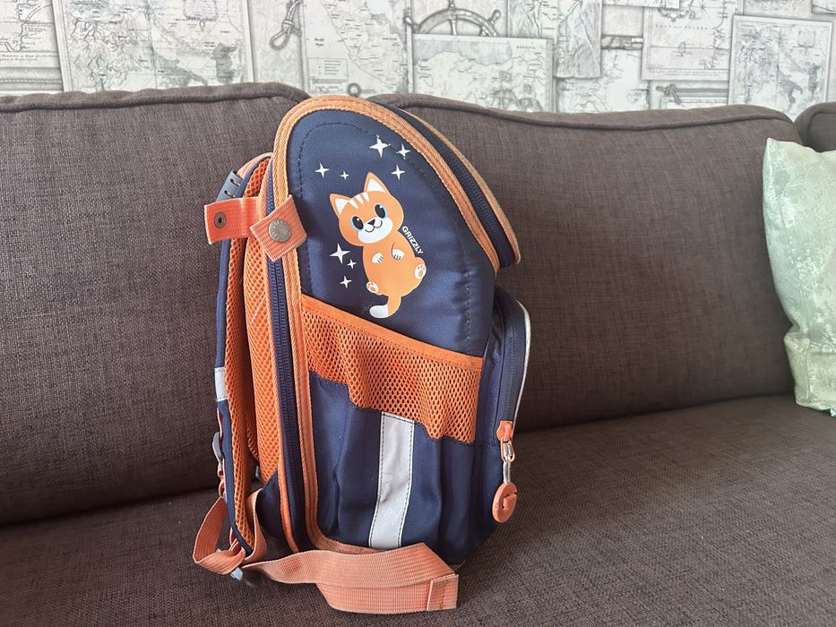 Продам школьный ранец