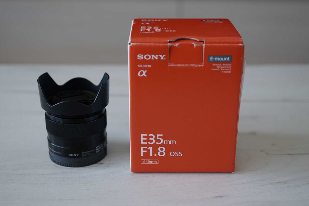 Obiectiv Sony 35mm F1.8 | E-Mount | OSS | SEL35F18