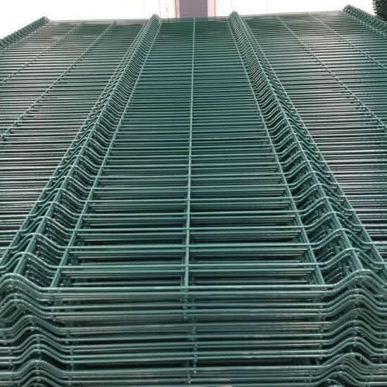 Vând garduri si porți din plasa bordurata