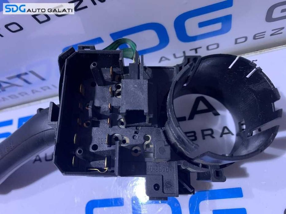 Maneta Semnalizare Faza Lunga Scurta cu Tempomat Pilot Automat VW Beetle 2002 - 2010 Cod 1J0953513 [M8257]