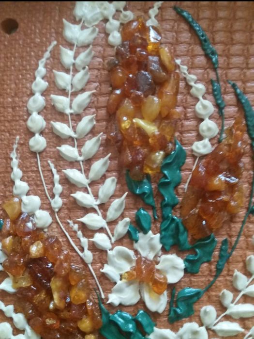 Продам панно с янтарем