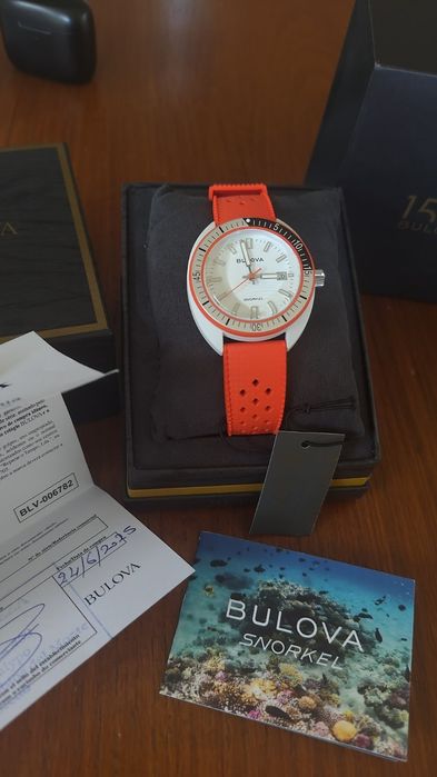 Bulova Snorkel Nemo Clownfish часовник