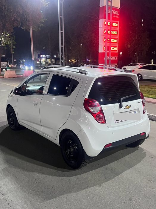 Срочно сотилади Спарк 20-21