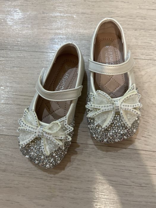 Туфли для девочки