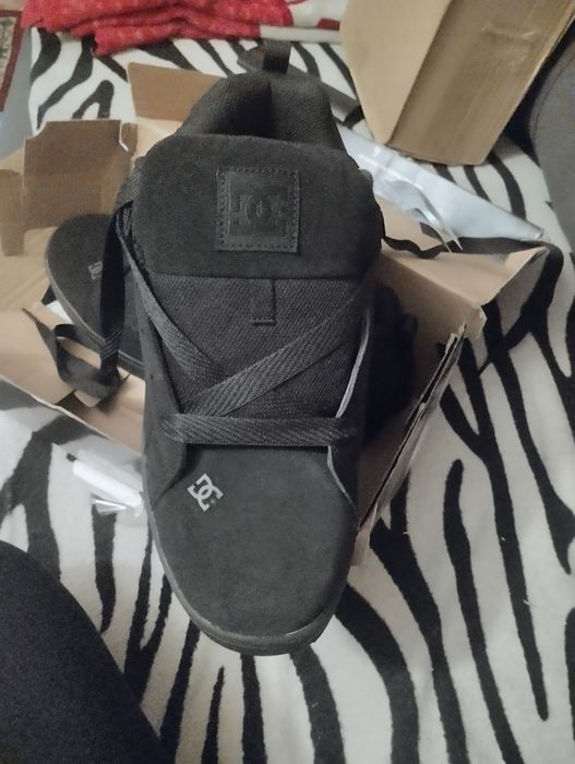 Кросовки Новые ,бренд DC shoes 45 размер