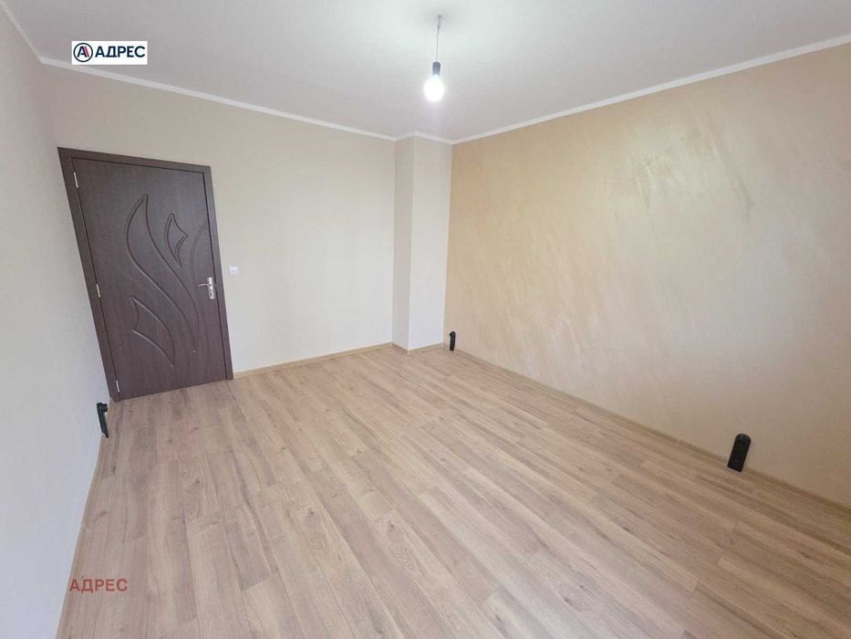 Двустаен апартамент