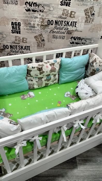 Продам кроватку детскую