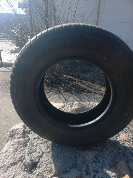 Продам покрышки.