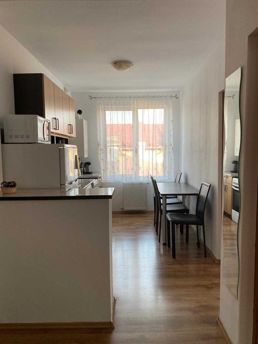 Apartament 2 camere - de inchiriat