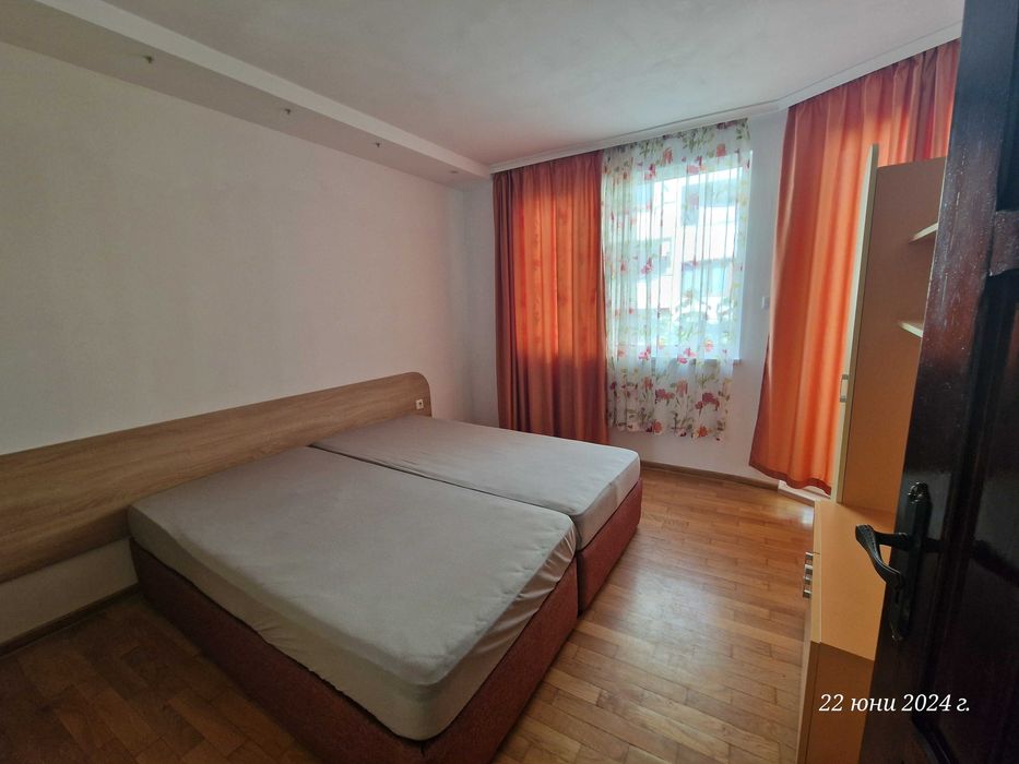Продава се Тристаен апартамент в Варна, Спортна зала - 118 кв.м за 2204 €/кв.м - Снимка #7