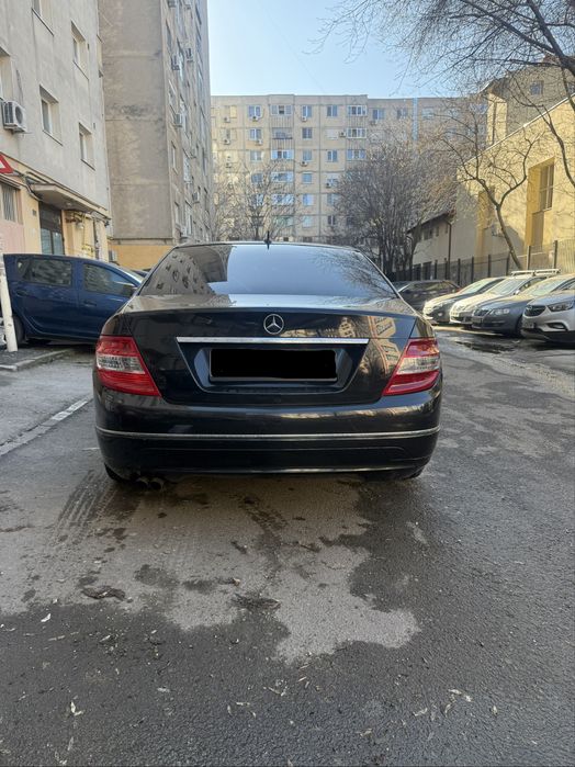 MERCEDES-BENZ C-Class 2010 — imagine 2
