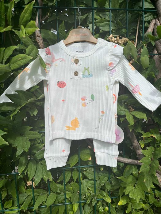 Комплект за момиче - 2 части (рипс)