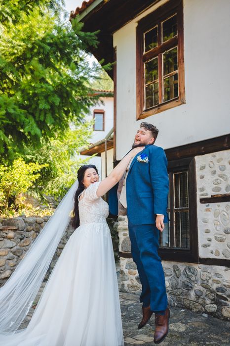 ФоторгаФски услуги (сватбена и портретна фотография)