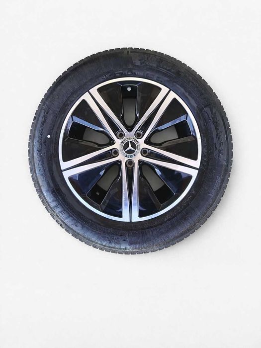 19 цола Mercedes GLA W156 оригинални джанти със зимни гуми Pirelli
