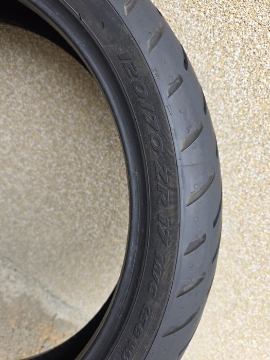 Мотоциклетни гуми