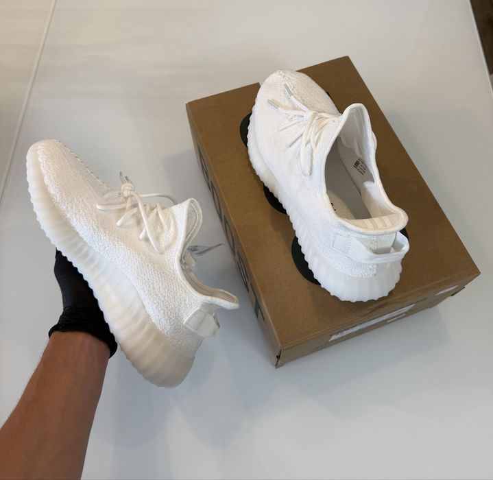 Adidasi Yeezy 350 V2 White Albi