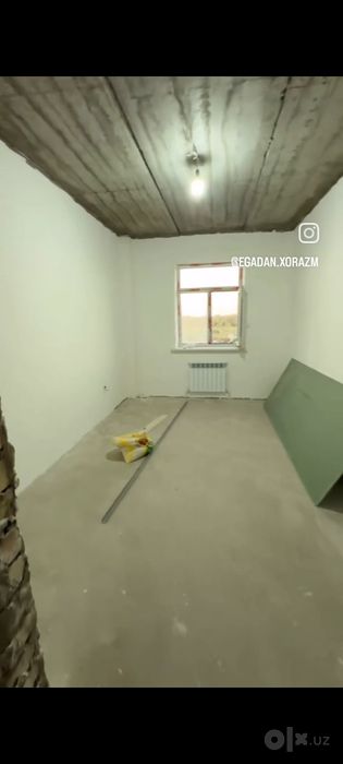 Кошкопир супутник таййор супсида 3 хоноли биринч етаж 65 кв