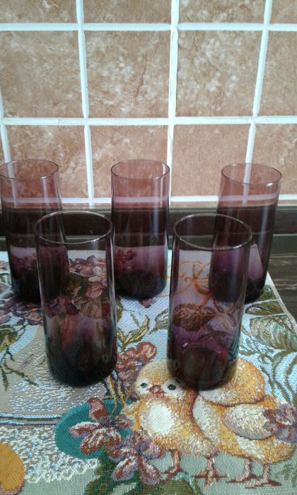 Продам винтажную, посуду .