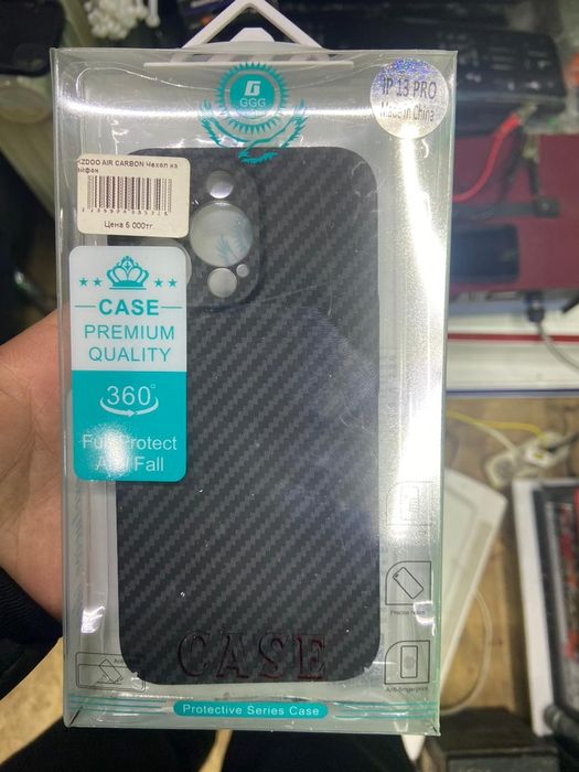 Чехлы для  айфонов