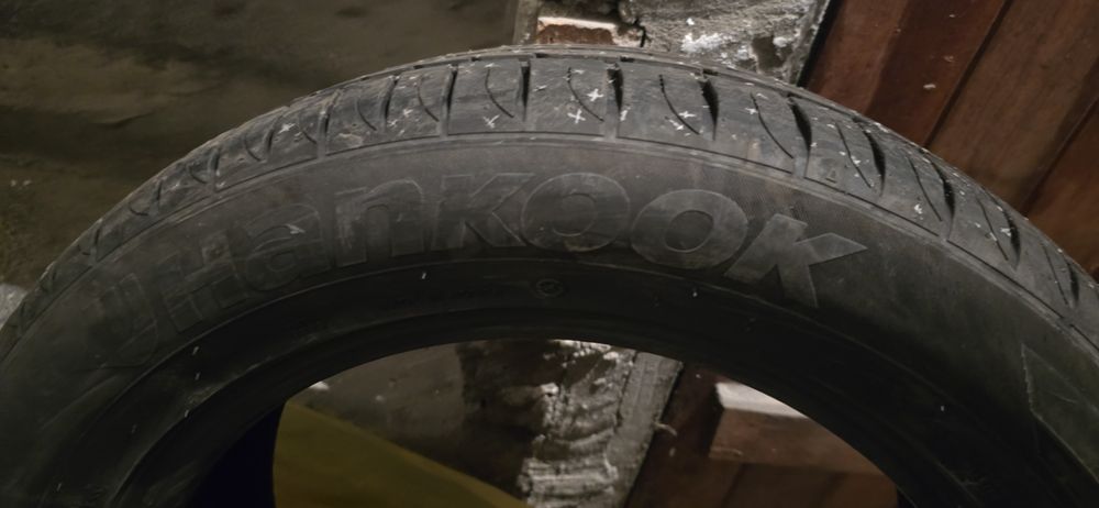 2бр автомобилни гуми 215/55/17