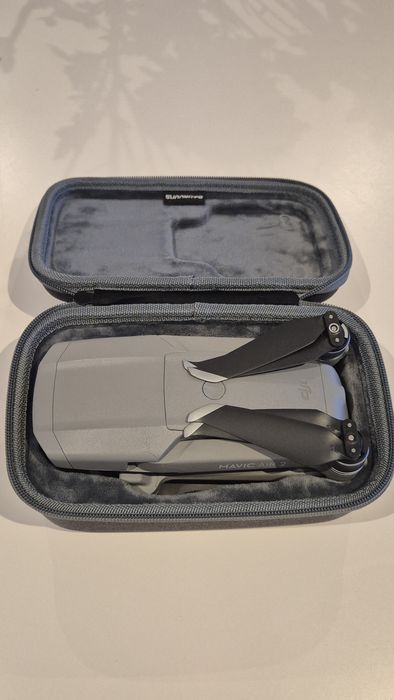 Drona DJI Mavic Air 2
