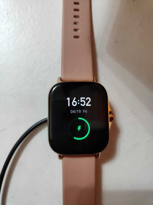 Смарт часовник Amazfit GTS2