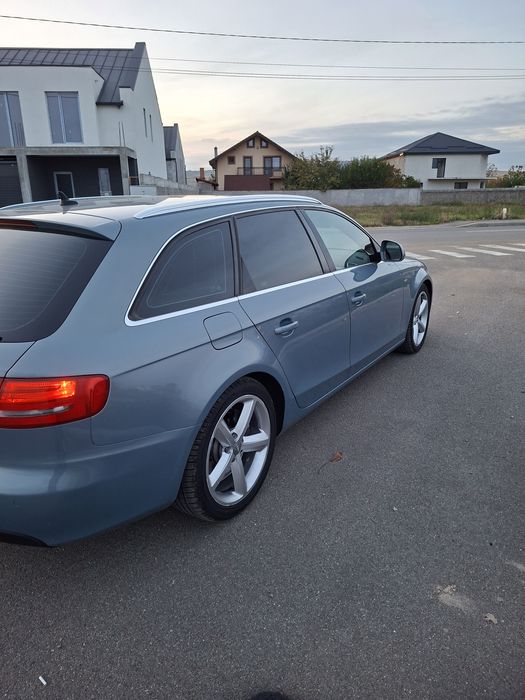 Vând Audi A4 B8 2.0 TDI sau schimb cu Dacia Duster