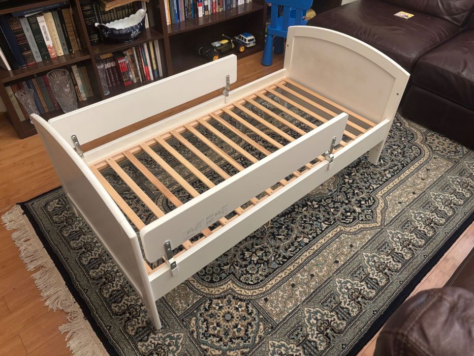 Pat Pinolino „Laura” 0-7 ani + saltea Naturalmat – stare foarte bună