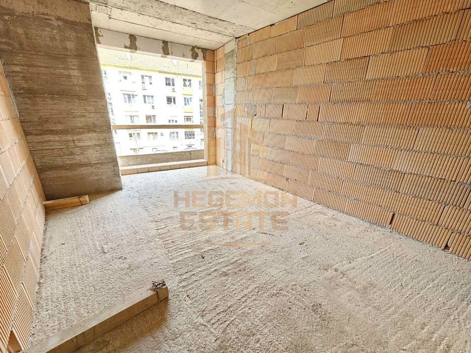 Продава се Двустаен апартамент в Варна, Погреби - 64 кв.м за 1500 €/кв.м - Снимка #6