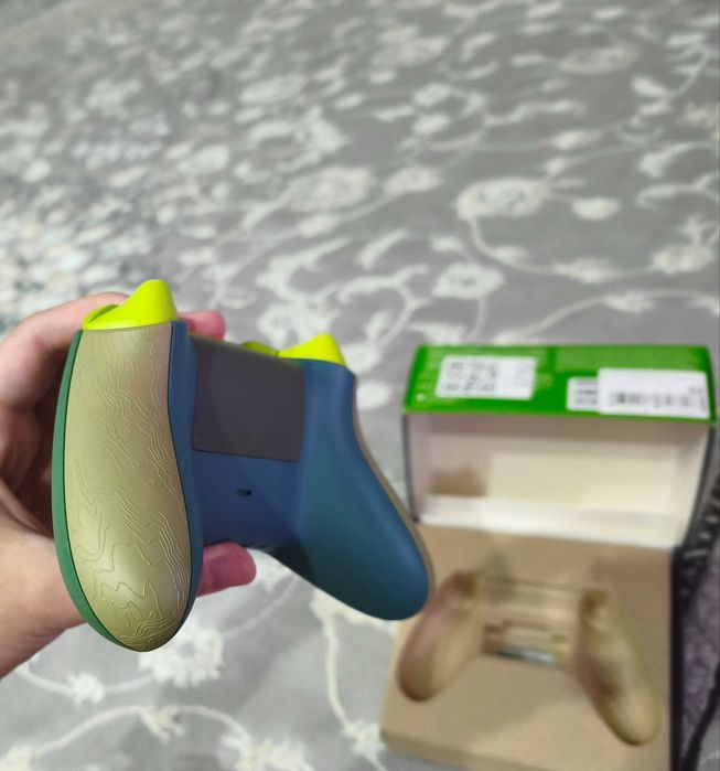 Digital Xbox gamepad