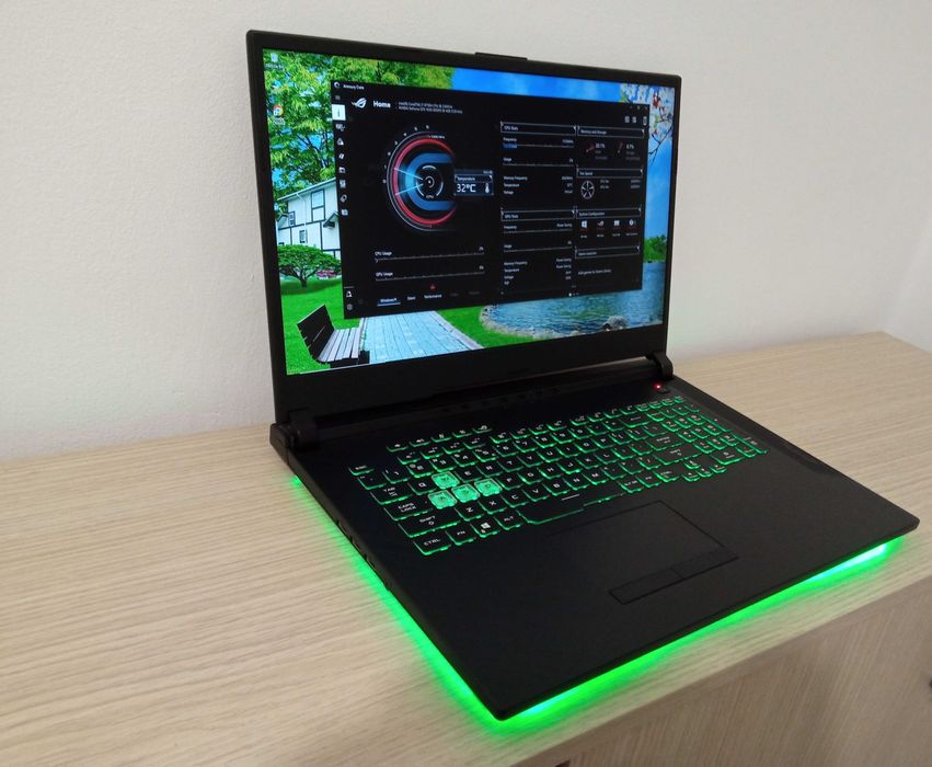 Laptop I7 32GB ram GAMING ULTRA placa video dedicata NVIDIA SSD nvme 2 placi video ecran IPS 15.6 inch ASUS ROG STRIX
