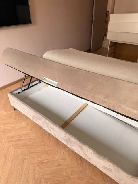 Комфортна спалня